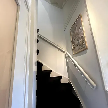 Gasthuis Boja House *