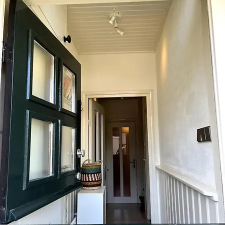 Boja House Guest house Zandvoort